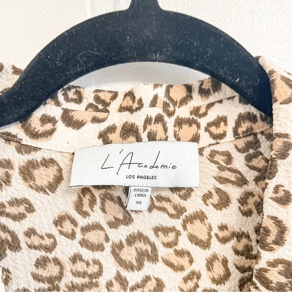 L’Academie leopard top one button from revolve size XS - Picture 7 of 9